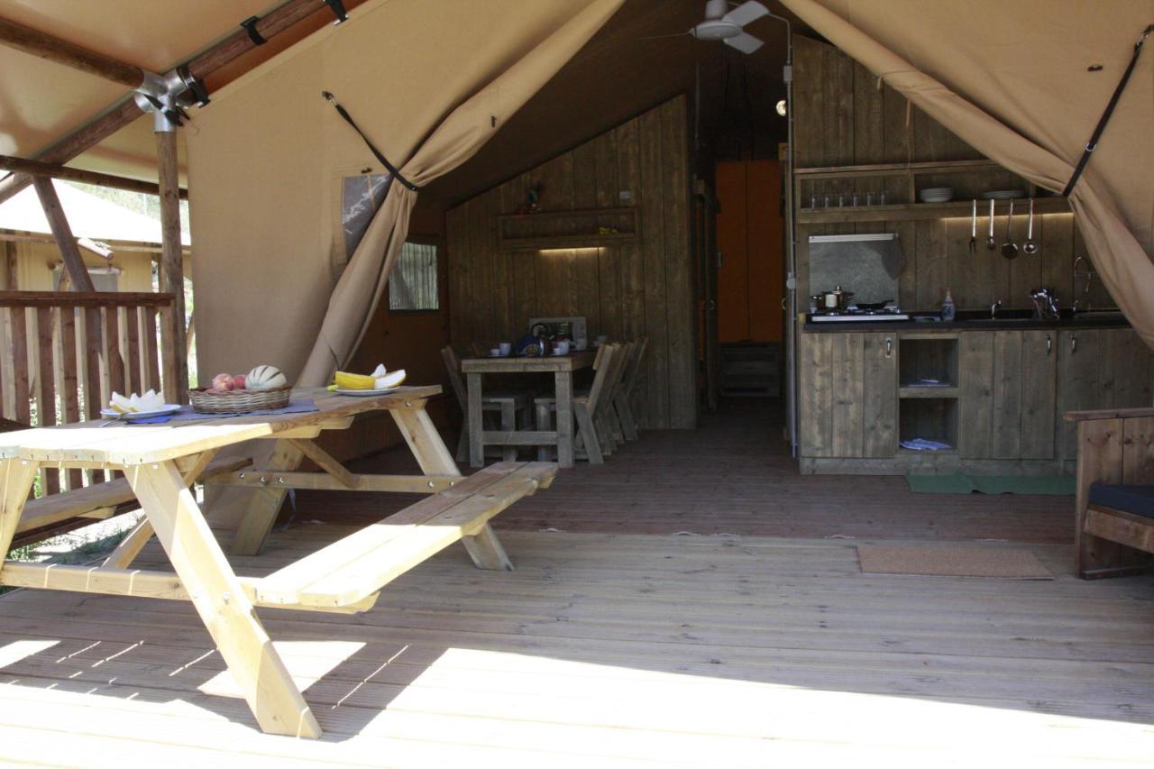 Glamping Alcantara Motta Camastra Exterior photo